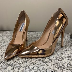 Steve Madden Daisie Heels size 5
